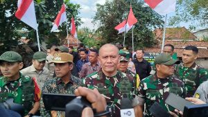 Kunjungan ke Bangkalan, Aster KASAD Mayjen TNI Rachmad Zulkarnaen Tinjau langsung Jembatan hasil Bakti TNI 2026.